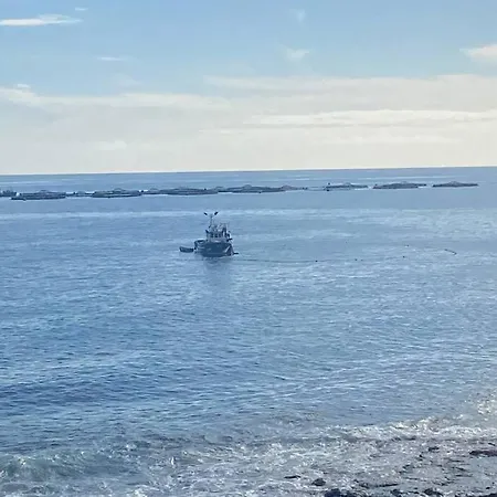 Salinetas, Frente Al Mar Y Playa Telde